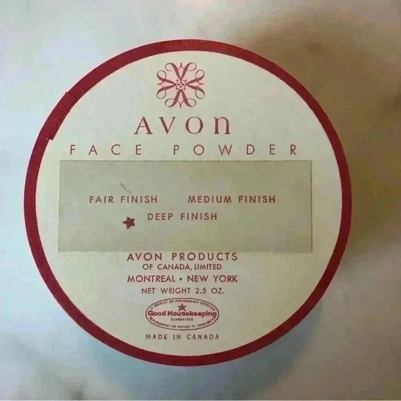 Amazing  find! Vintage Avon powder in original package - Picture 3 of 7